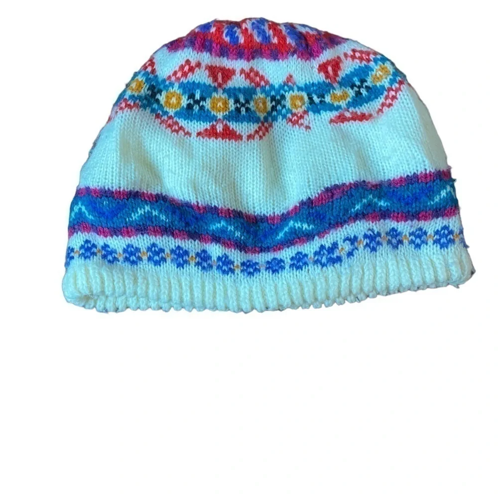 Isotoner Y2K Acrylic Graphic Beanie Hat O/S